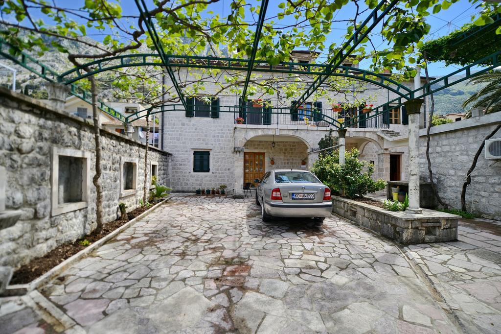 קוטור Guesthouse Anita מראה חיצוני תמונה